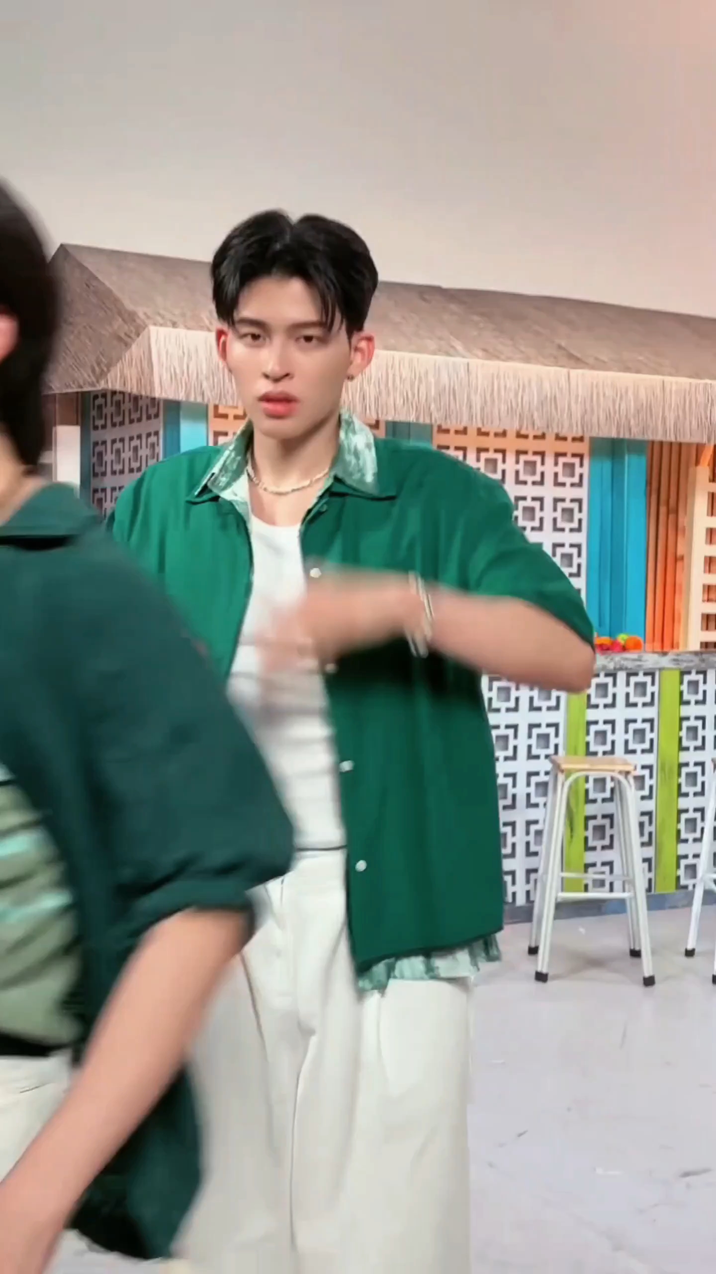 性感的小面包就这样勾引陈普明#pondphuwin#