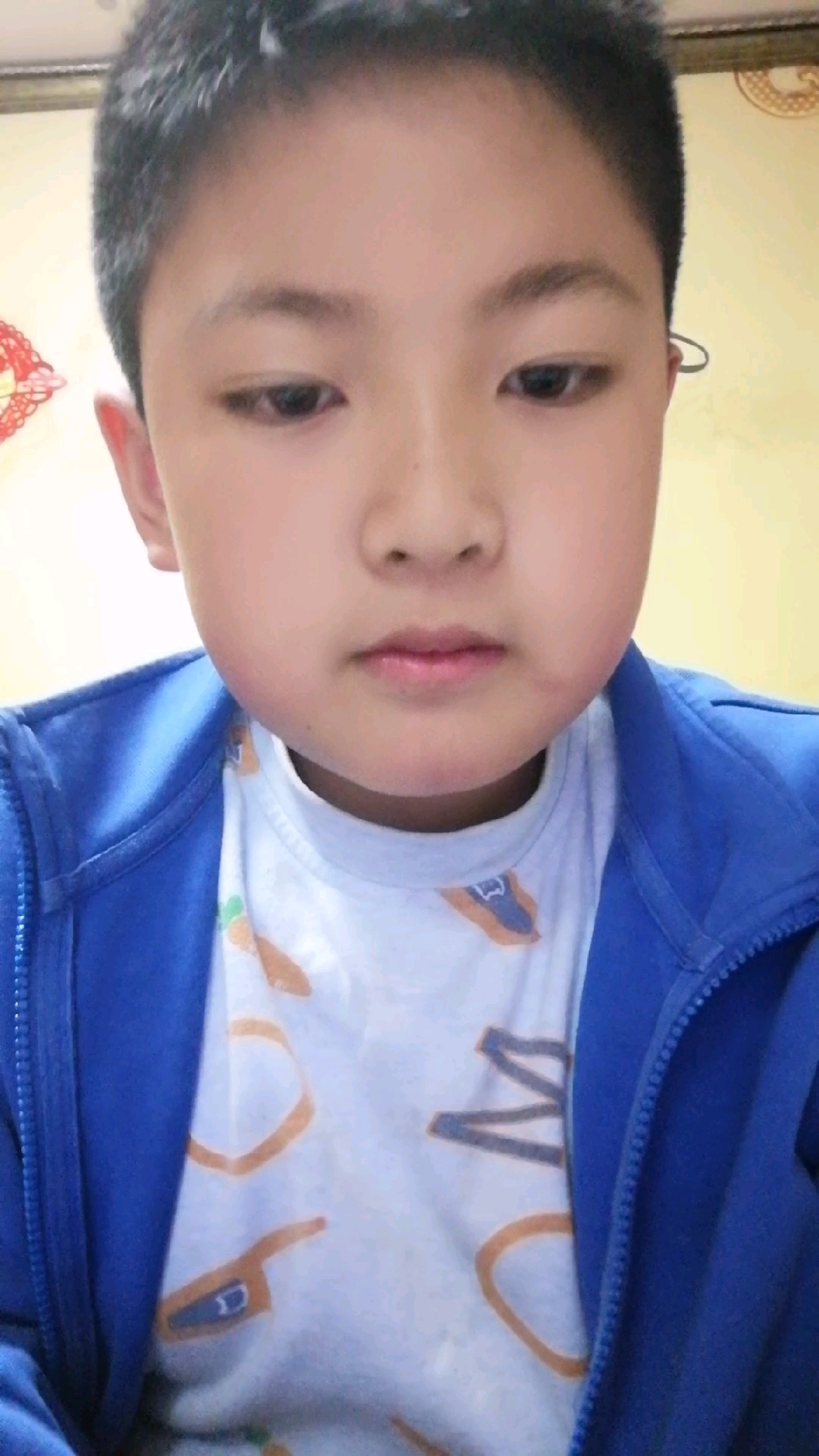 我是爱积木的蓝龙,今天我们来拼搭鳄鱼轰炸机