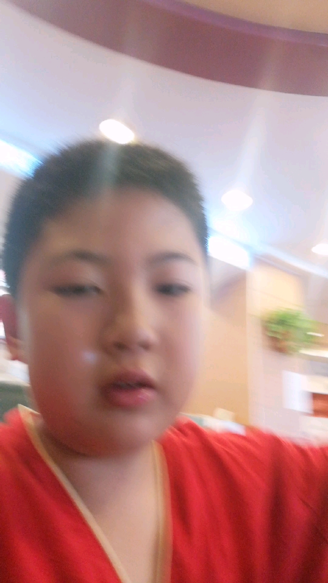 来到李先生的早餐店吃饭