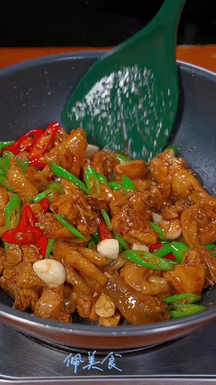 青椒炒鸡