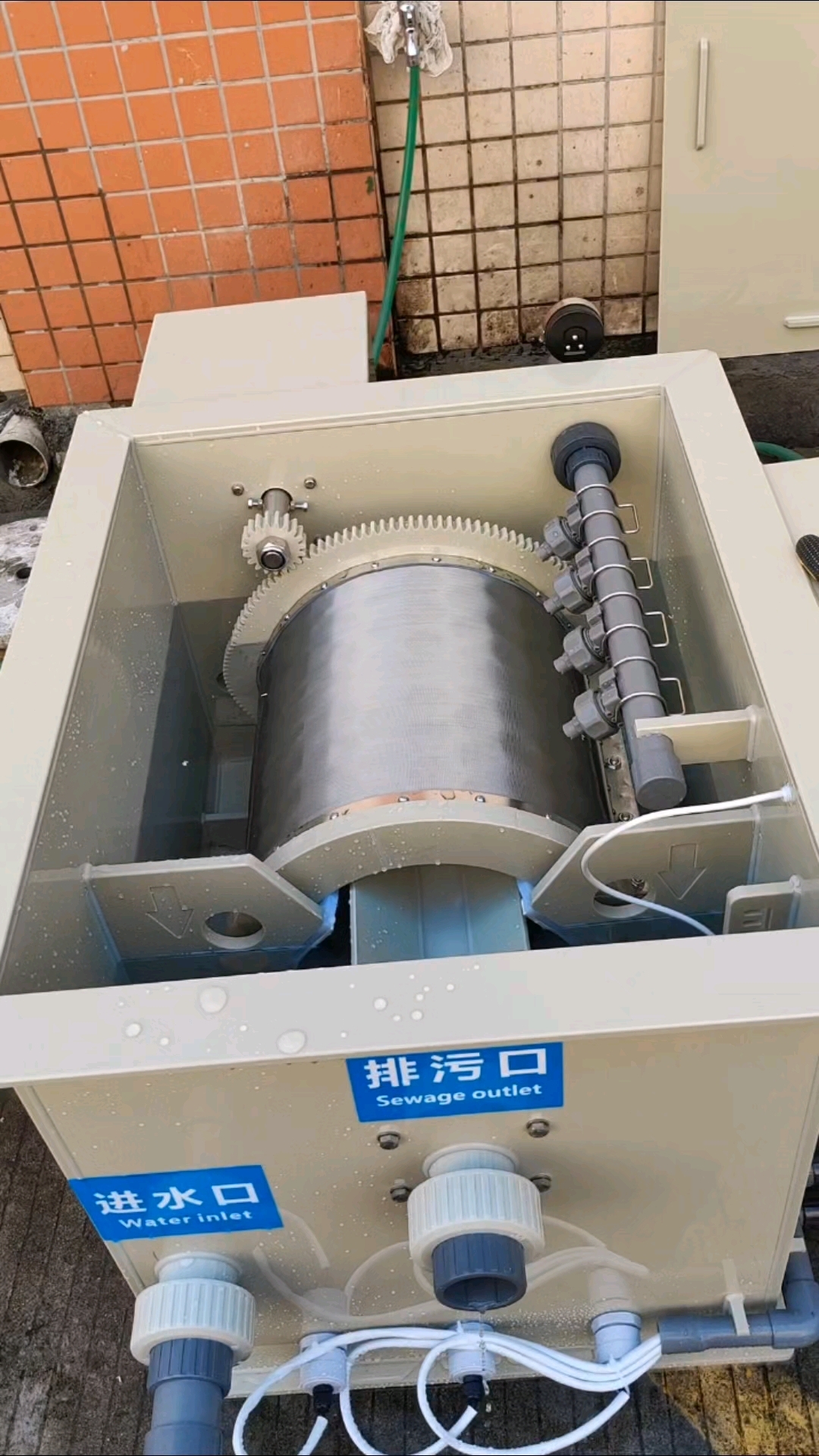 安装庭院鱼池过滤系统免清洗设备