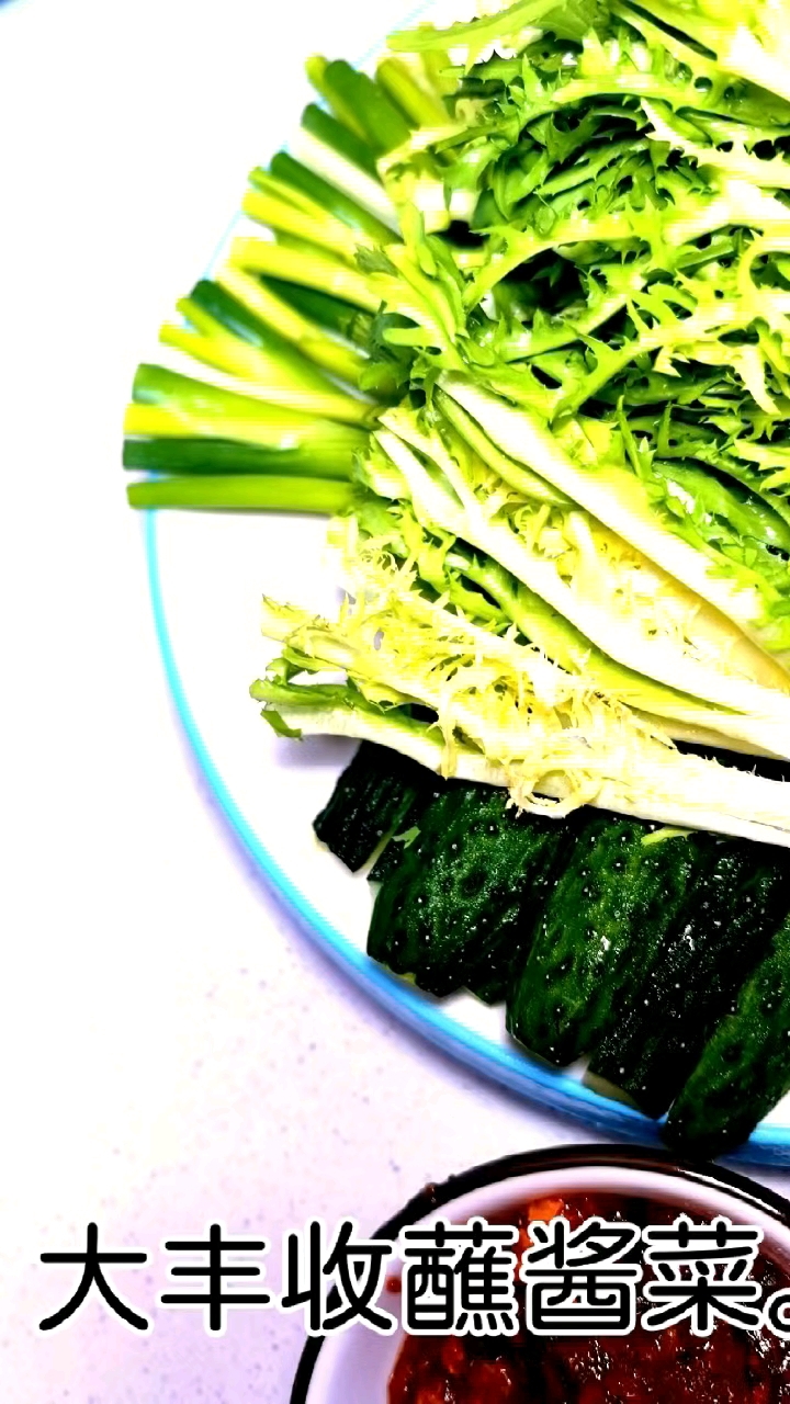 想吃正宗东北菜的朋友可以过来品尝这里都是东北老菜。