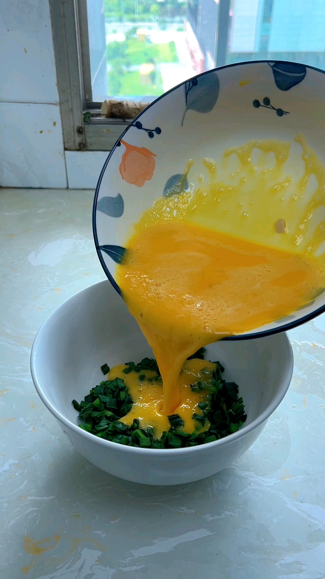 韭菜炒鸡蛋切记不要直接下锅炒，教你正确做法，特别香！