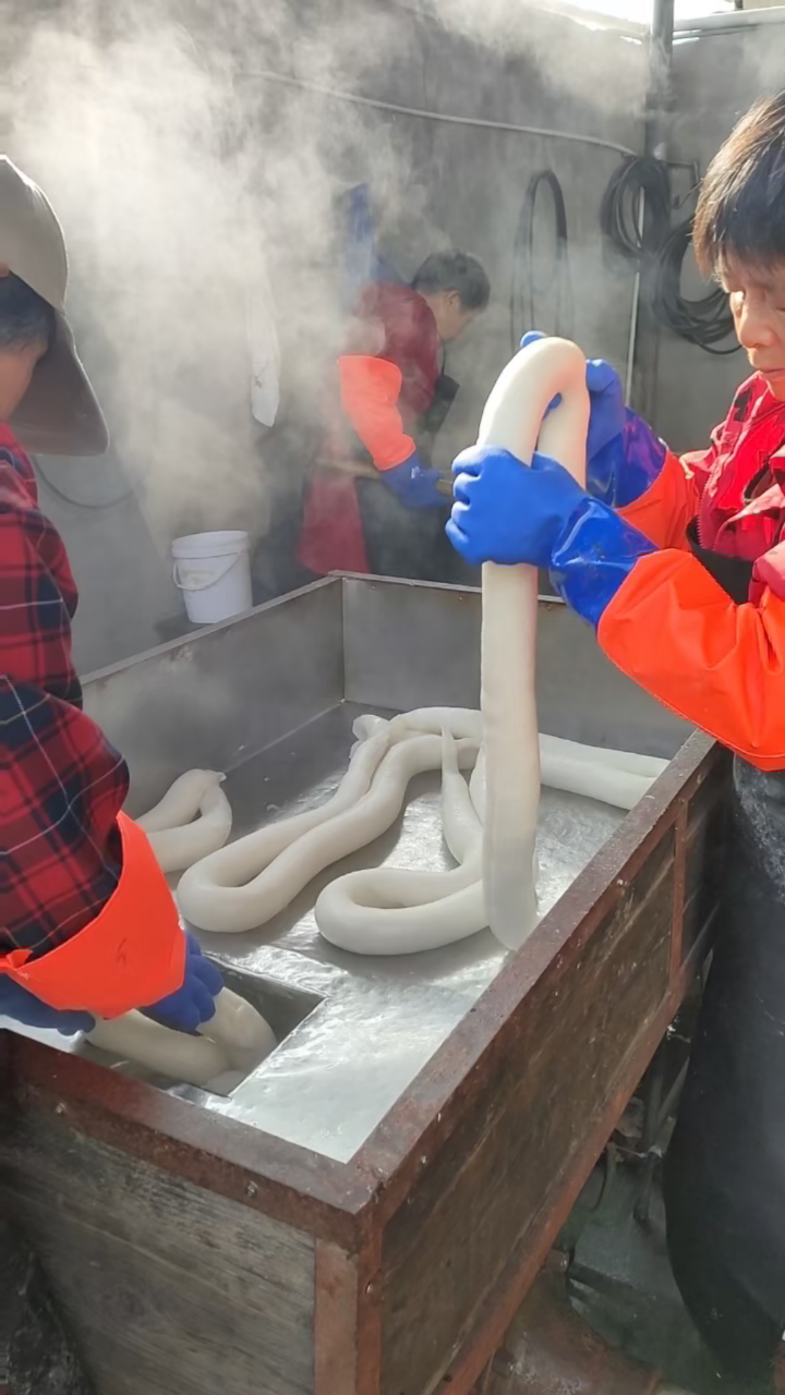 舌尖上的农历新年——打年糕,寓意“年年糕”!