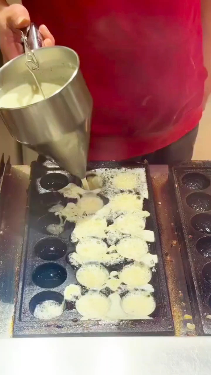 原来章鱼小丸子是这么做的,排排坐真是可爱又治愈