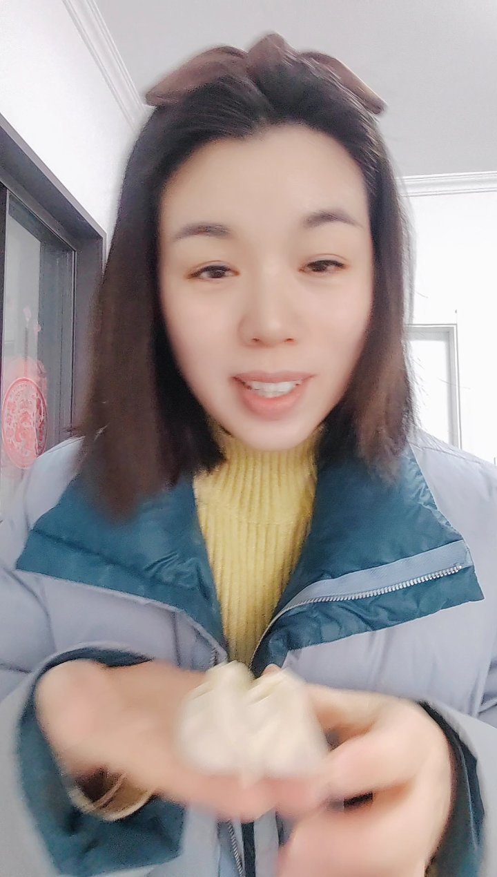 女儿最爱白菜馅饺子