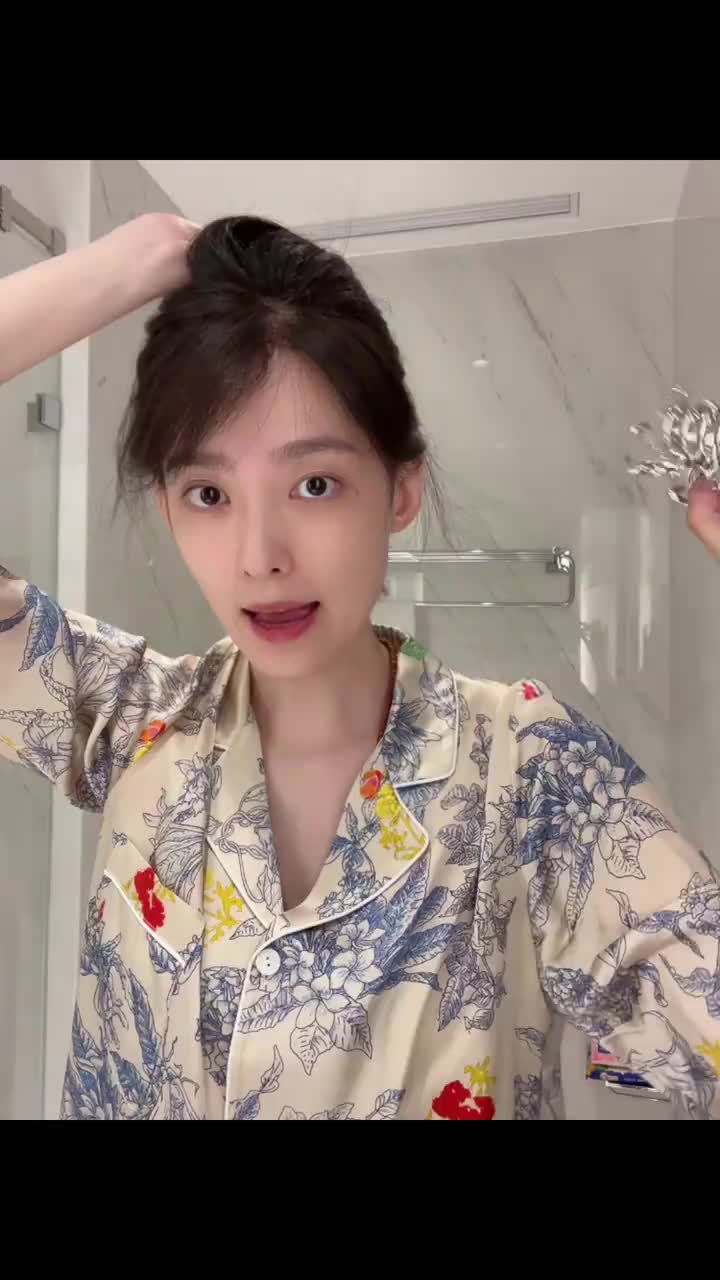 秋天就想这一口!滋补的灵芝石斛乌鸡汤!