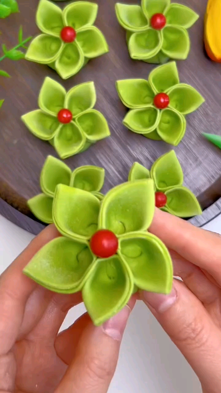 花朵饺子#花式馒头做法##果蔬造型##花样面食制作#