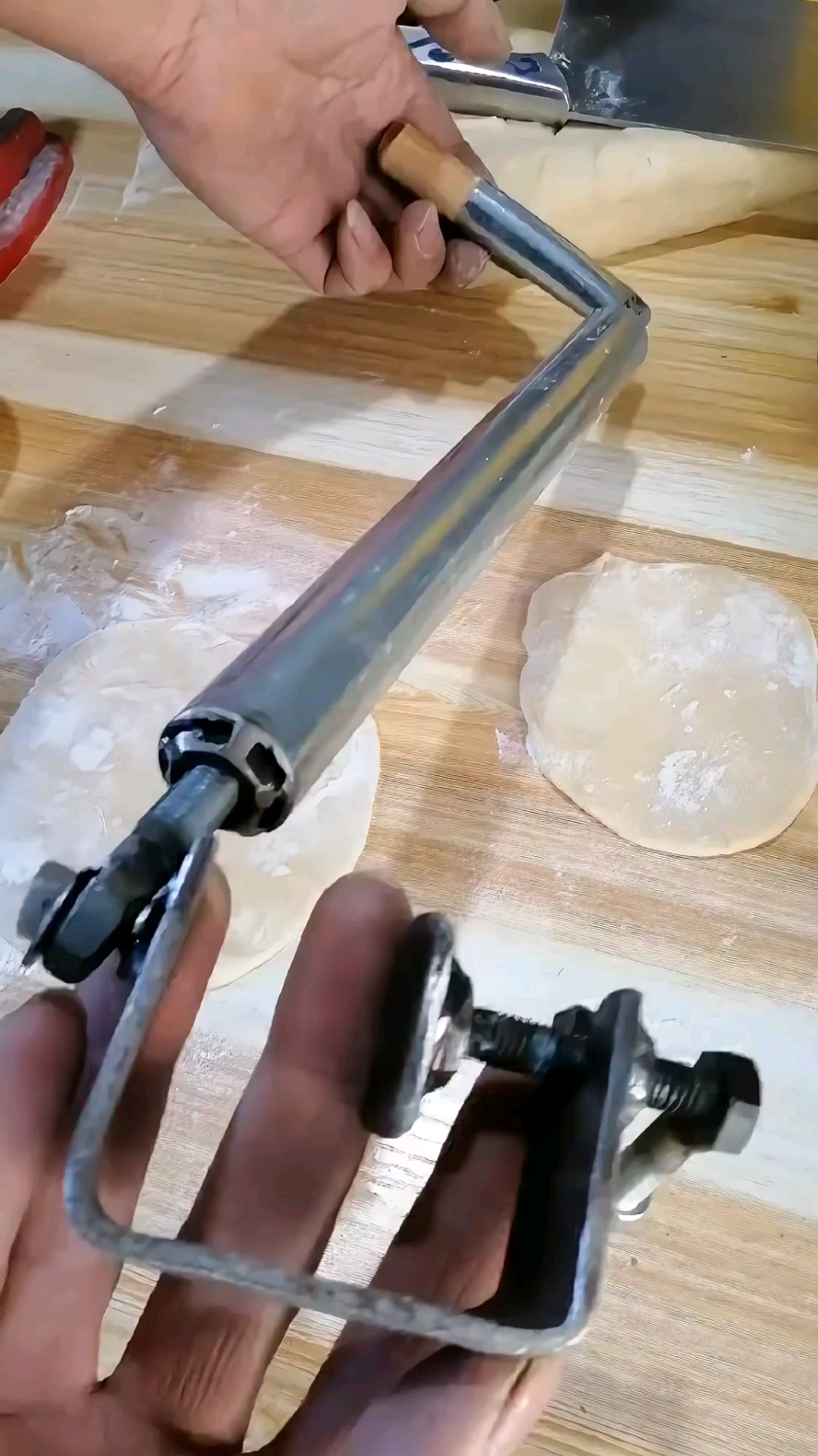 自制一个擀饺子皮神器
