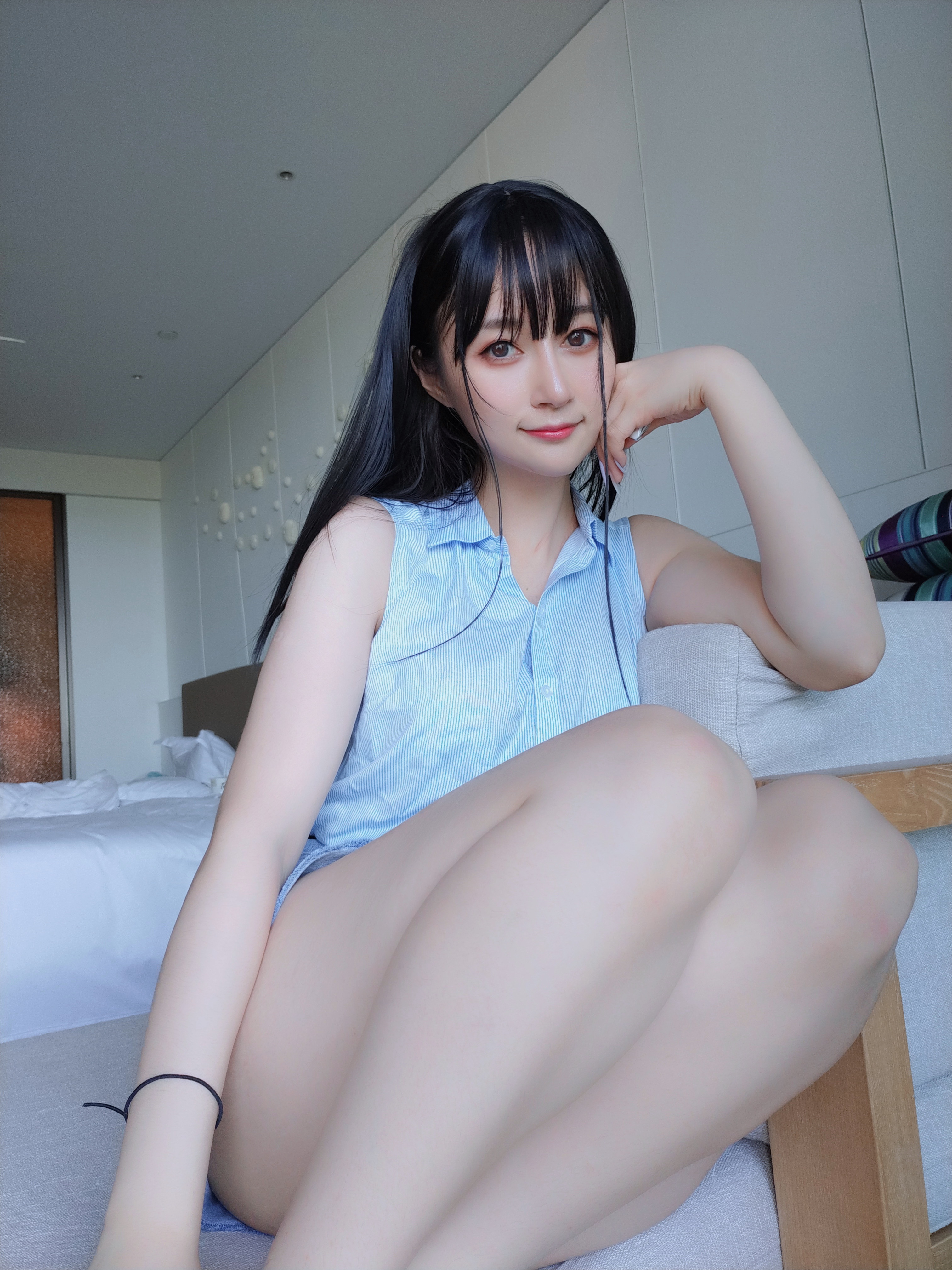 图片[13]-Coser小姐姐白银 NO.146 — 9月会员部分合集part 4 [37P99M]-六色网