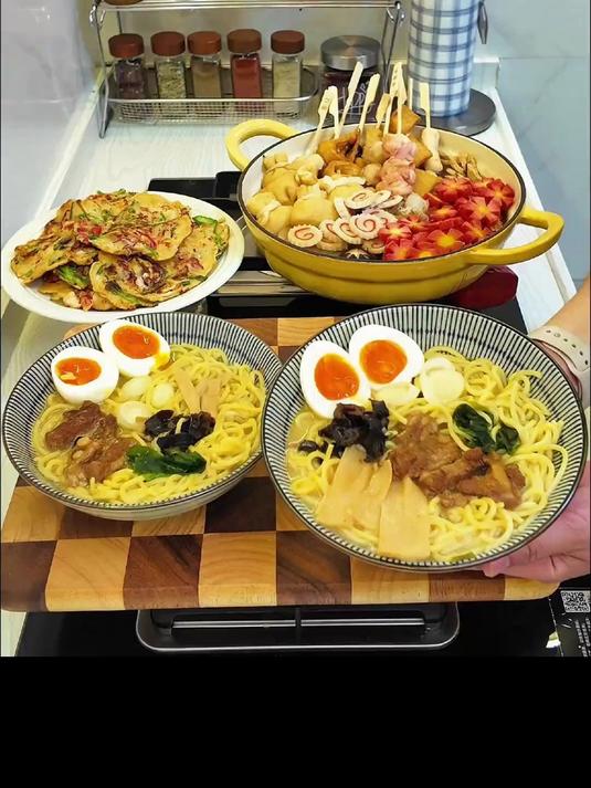 今日菜单 -关东煮 -杜老爷厨房柚子鱼介豚骨拉面 -时蔬海鲜饼