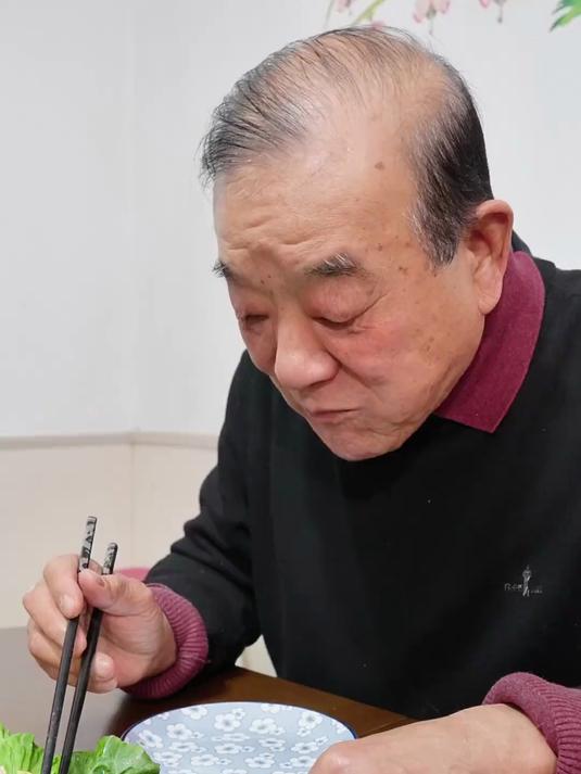 餐桌上的经典河南味道,家庭版「芙蓉鸡片」,色泽干净朗利