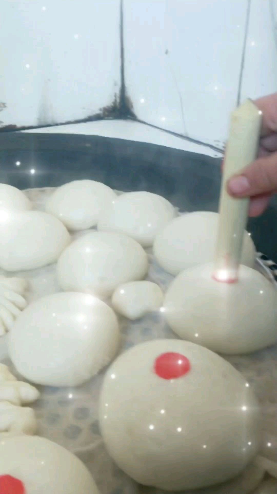 蒸馒头上供