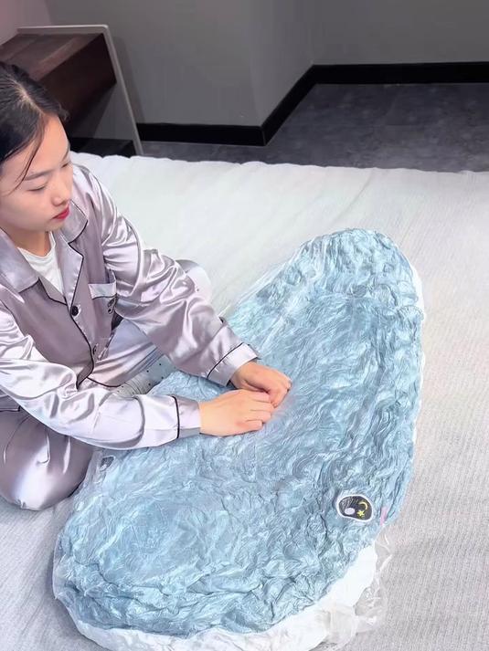 男女通款!鲸鱼毛绒抱枕公仔软萌治愈