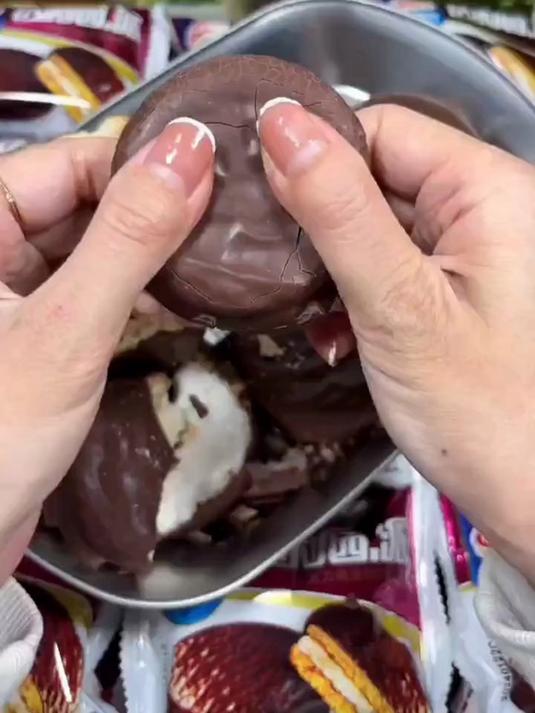 我不允许有人没吃过这个巧克力派,一口下去三重口感