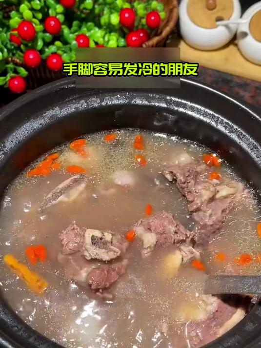 健脾黑豆牛排汤:调理脾胃运化,食欲不振腹胀全消