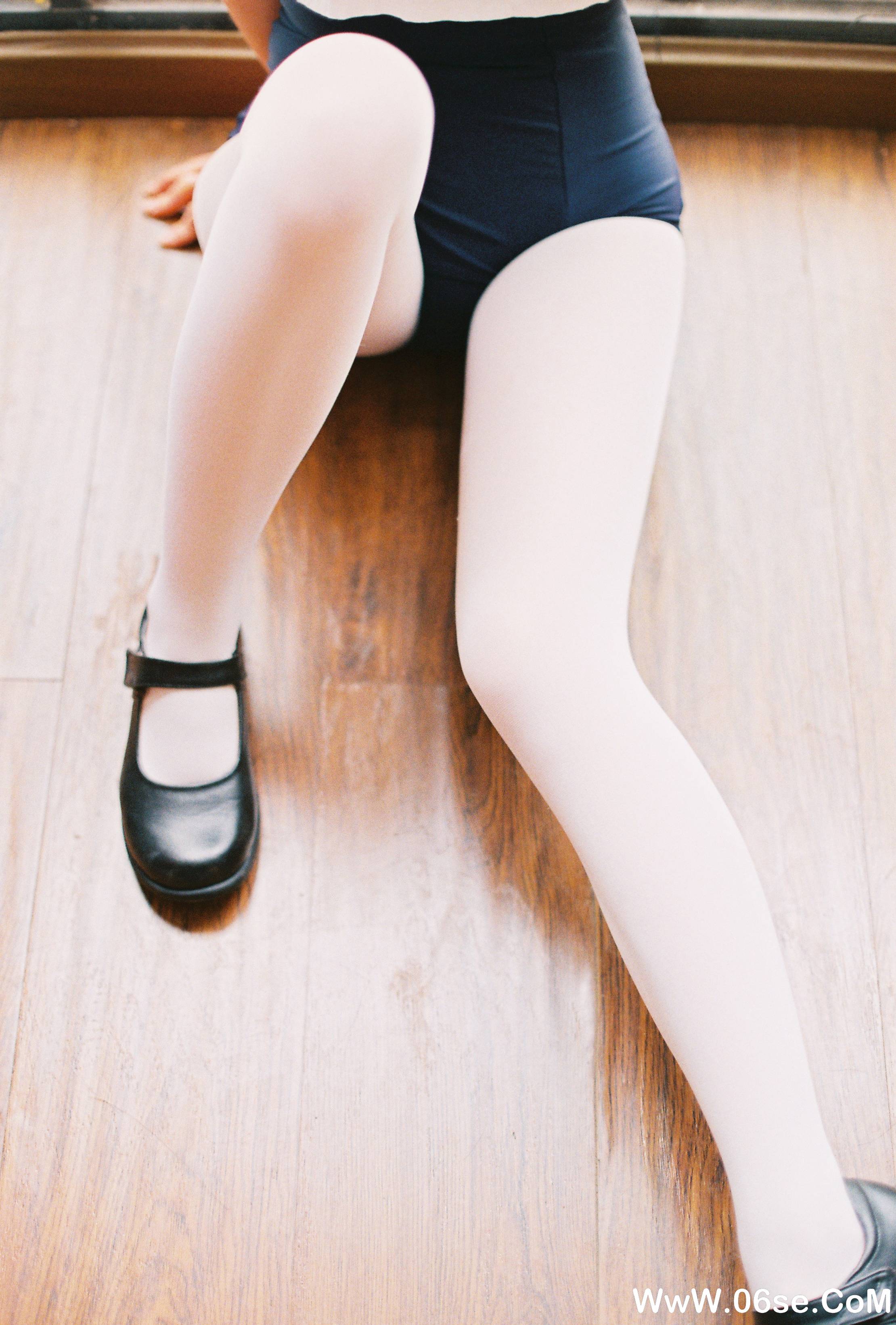 图片[17]-Coser面饼仙儿 NO.112— 水手服 死库水[35P291M]-六色网