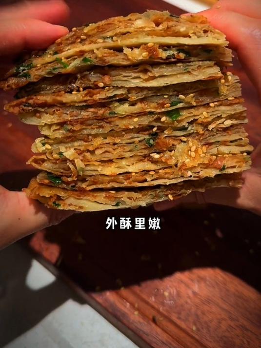 这样的葱花肉饼做一次可以吃一个月