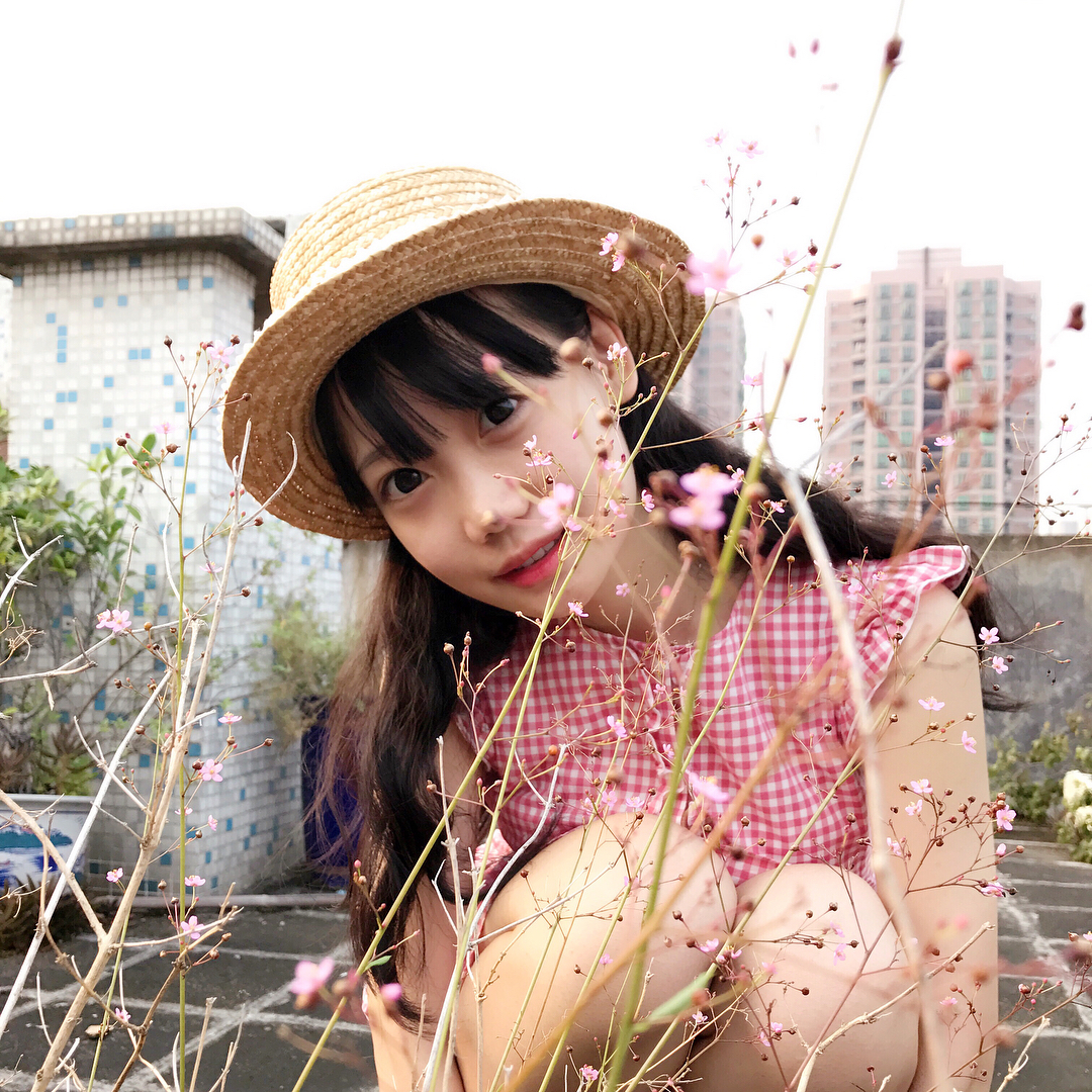 图片[403]-焖焖碳 NO.001 – 微博图片视频打包合集[1459P+98V657M]-六色网