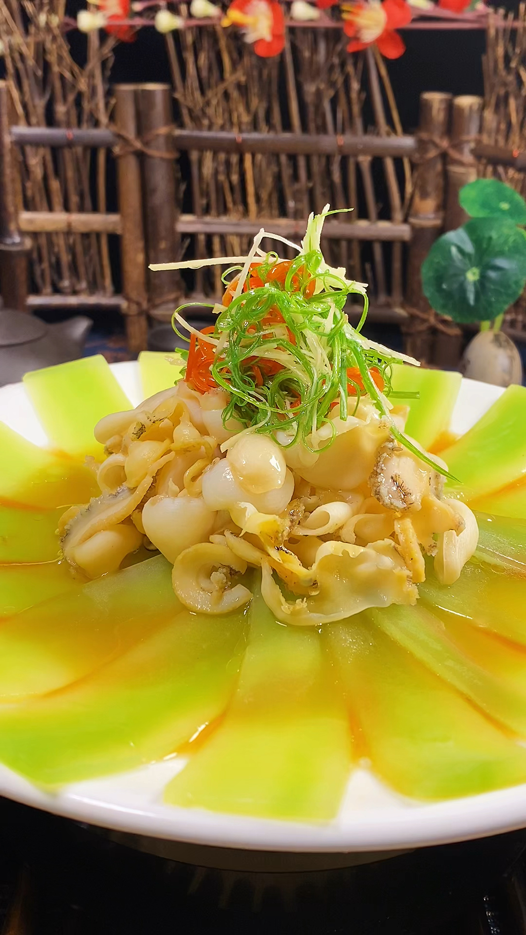 鲍鱼最简单的吃法,原汁原味,清脆爽口,肉质鲜美,喜欢的点赞收藏好!