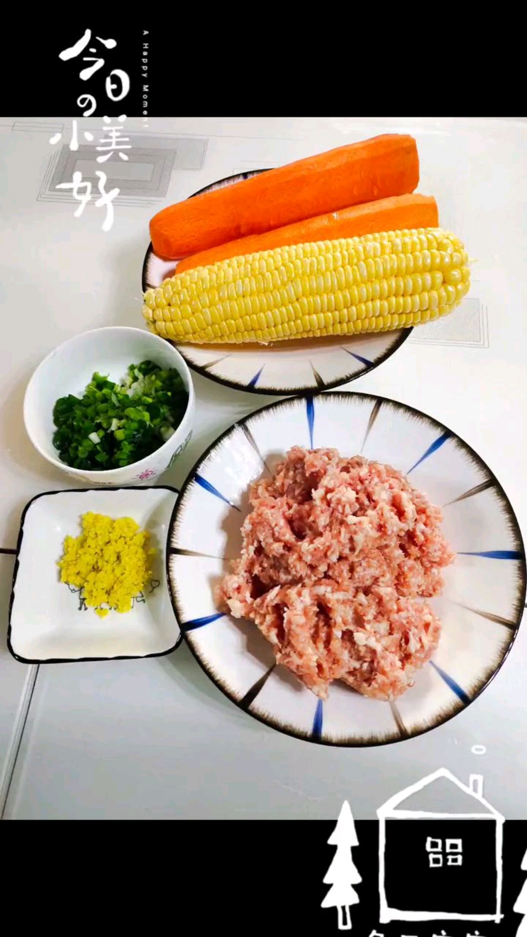 胡萝卜玉米馅的饺子,很喜欢的味道,喜欢吃肉感的可以再多放些肉肉,爱在一日三餐里
