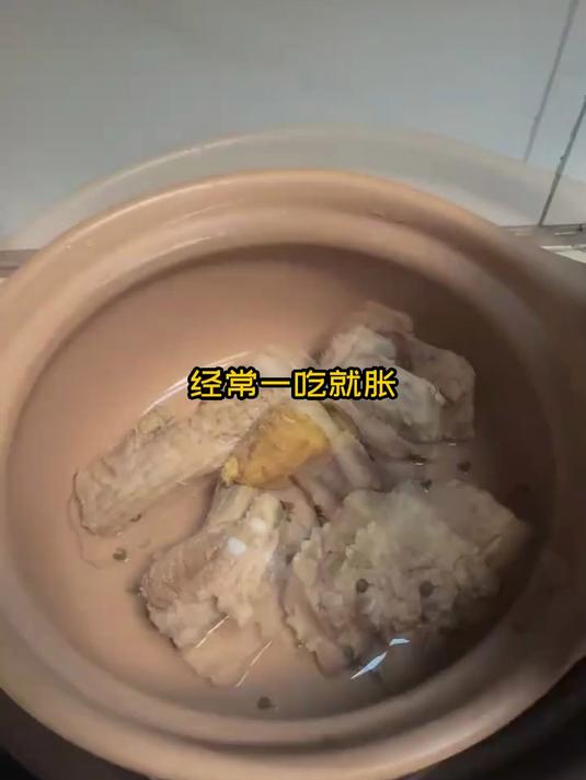 喝汤也能护心脏?茶树菇排骨汤的健康守护