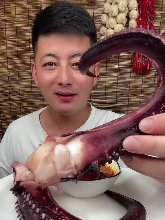 早起简单做!鱿鱼须凉拌超爽,冷冻保存新鲜方便