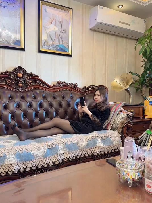 帝王蟹三吃,万万没想到蟹黄蒸蛋一口下去真是丝滑