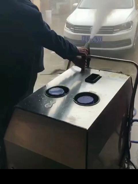 柴油移动蒸汽洗车机:超大气量,16Bar超压爆发,无电也能工作