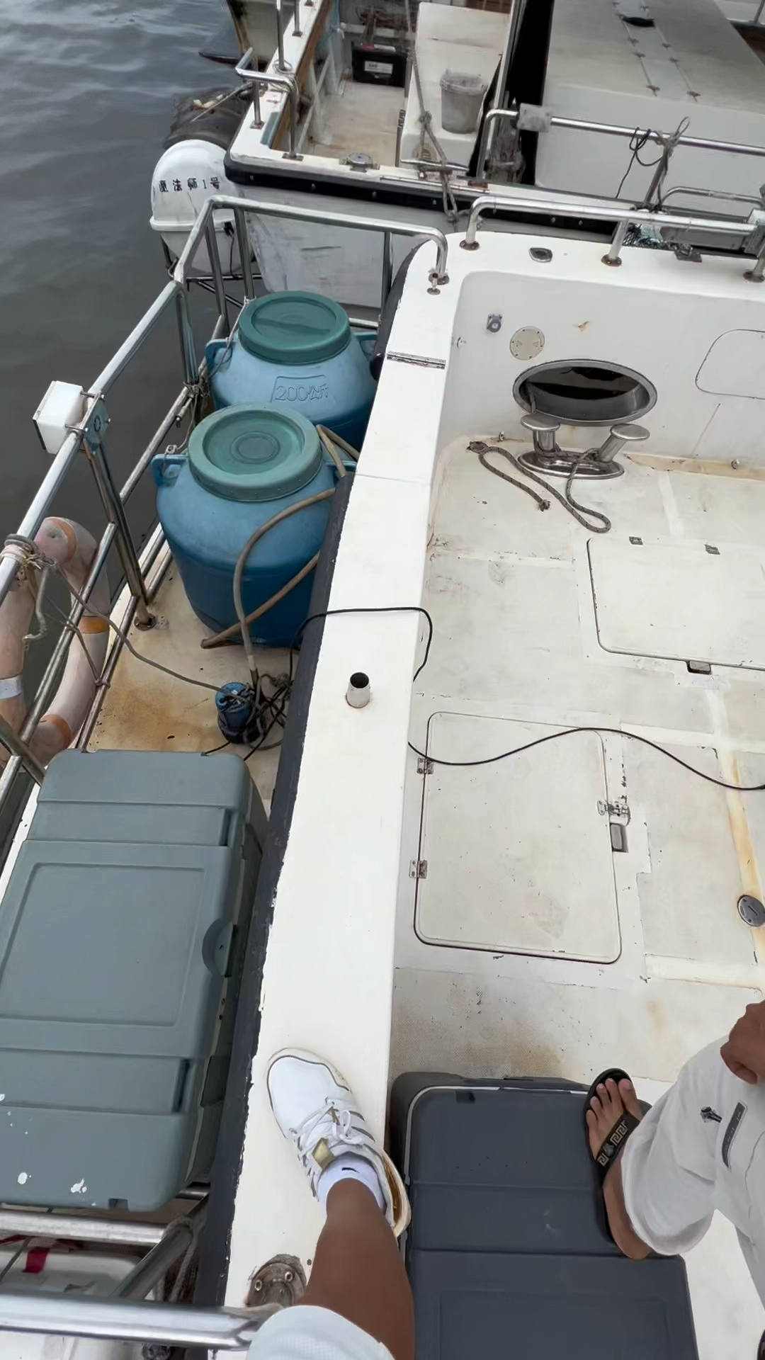 优质二手国产24M二类远海钓鱼艇,游艇评估原声记实。#二手游艇 #游艇驾照 #游艇评估师