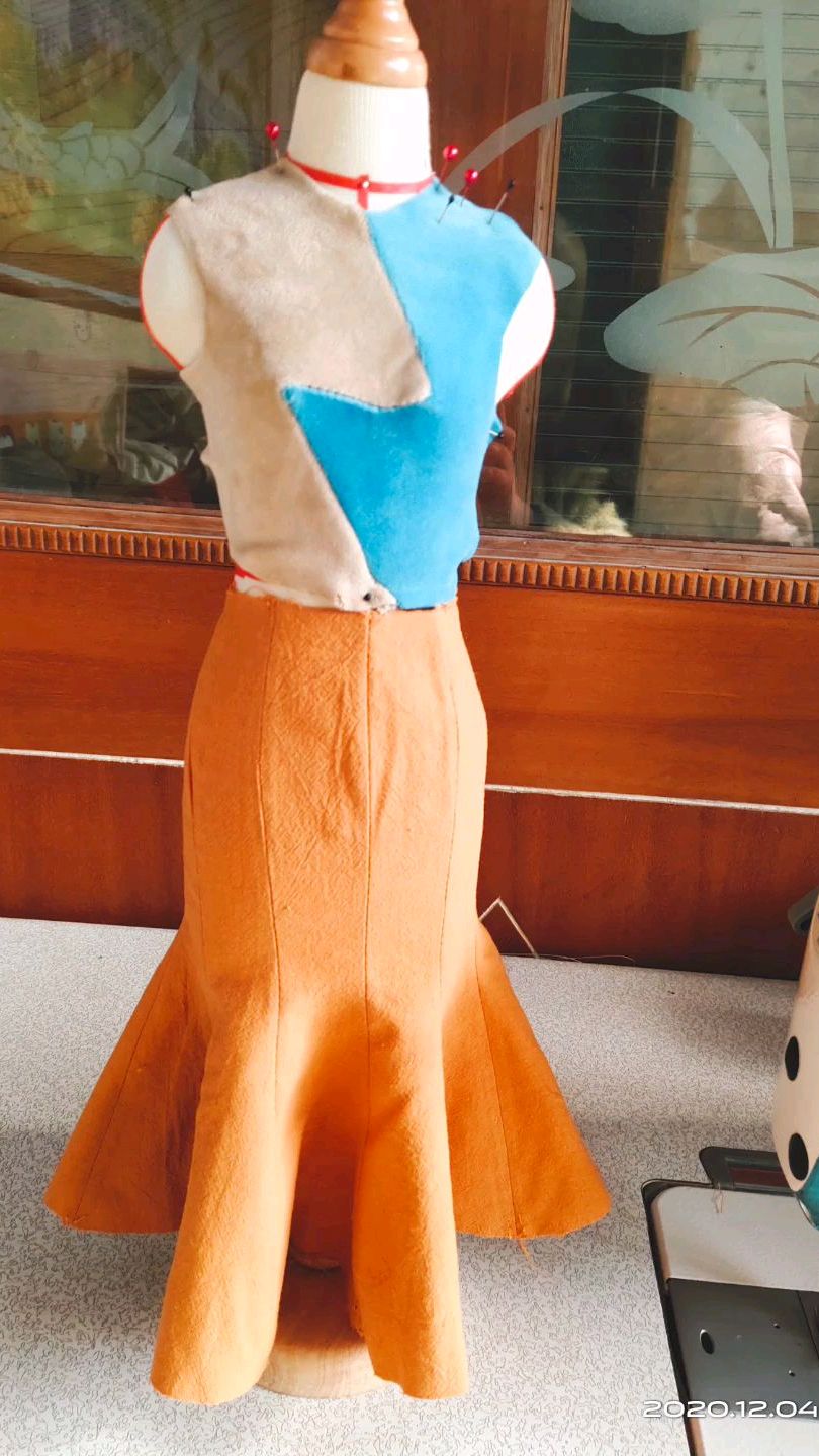 漂亮的八片鱼尾裙简单裁剪制作