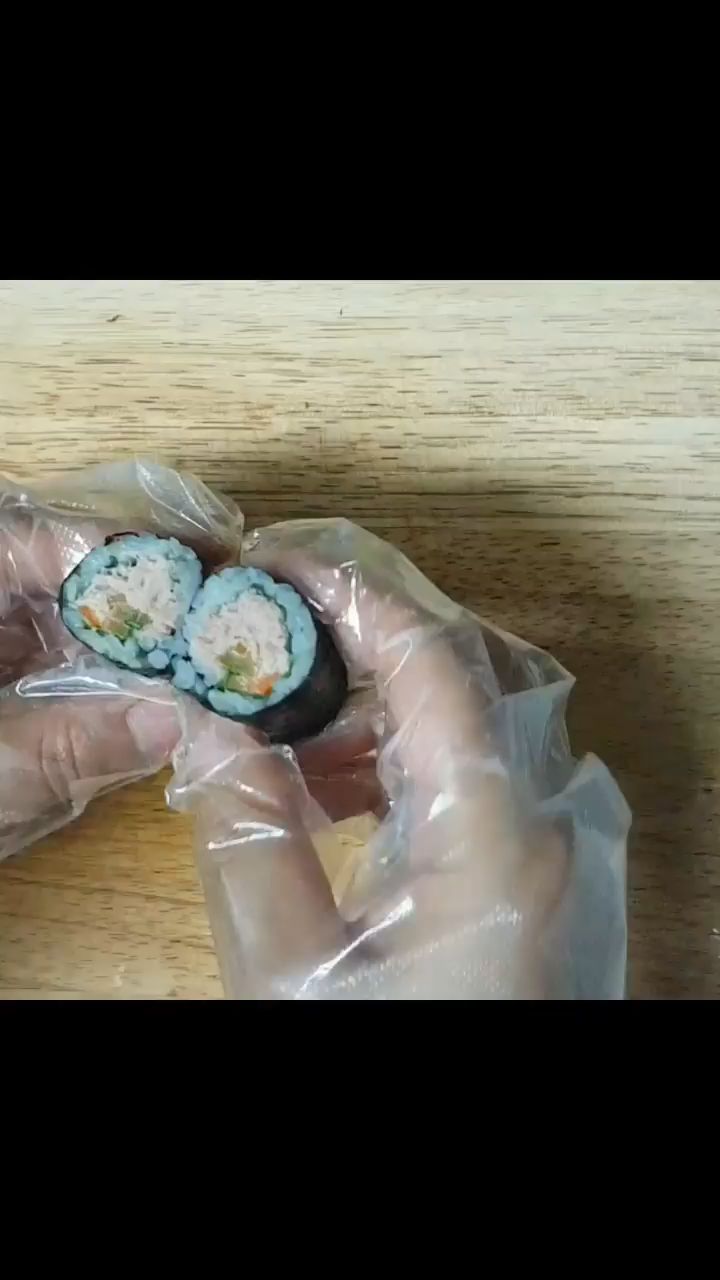 吞拿鱼沙律寿司