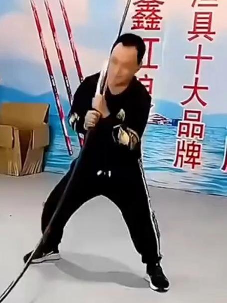 鱼竿不一定要买贵的，这款轻量大物竿，可以入手试一试