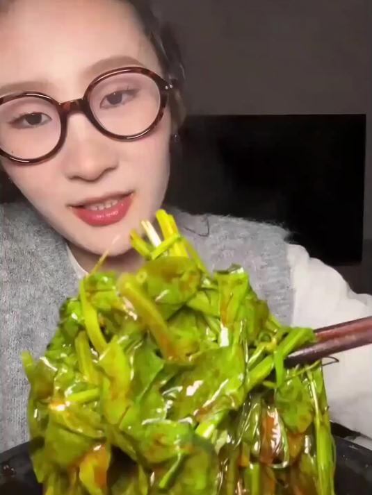 尝尝哪些青菜涮火锅是我的心头菜，有你爱吃的吗！