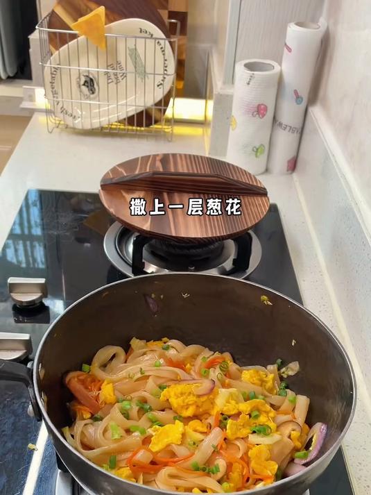 我家小朋友的早餐都要被这个广式炒河粉承包了