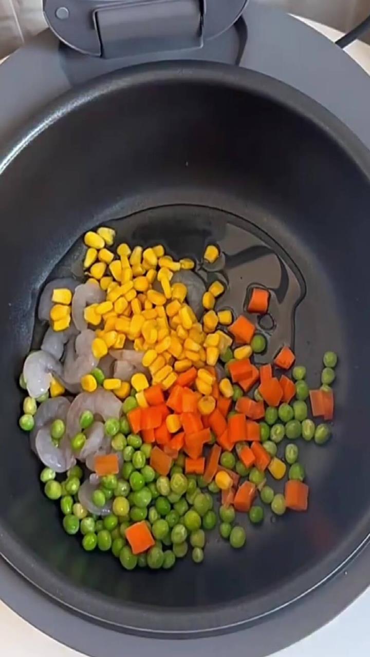 九阳自动炒菜机器人,做饭有它省事多了