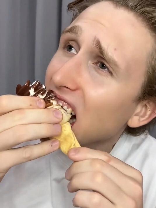 中国00后童年回忆:火炬雪糕!是你的回忆吗?沉浸式吃雪糕护卫!