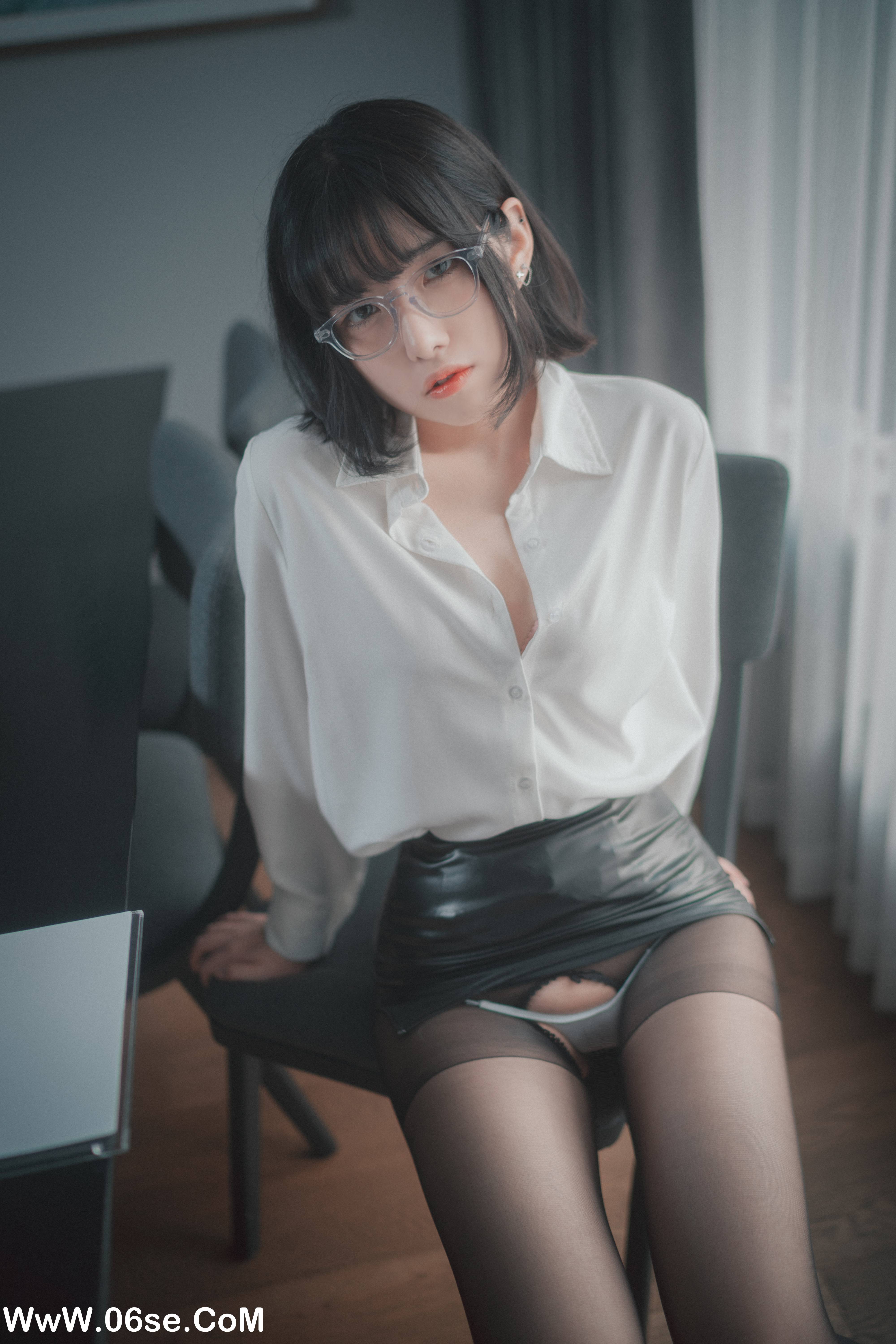 DJAWA – NO.013 Need Your Approval [106P796M]-六色网