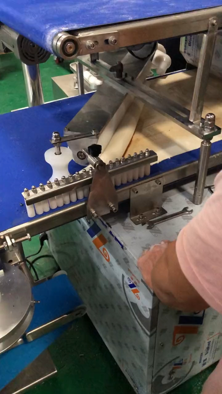 烧饼成型机,烧饼机