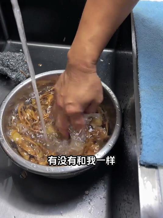 喝汤喝出好体质：茶树菇排骨汤来护航