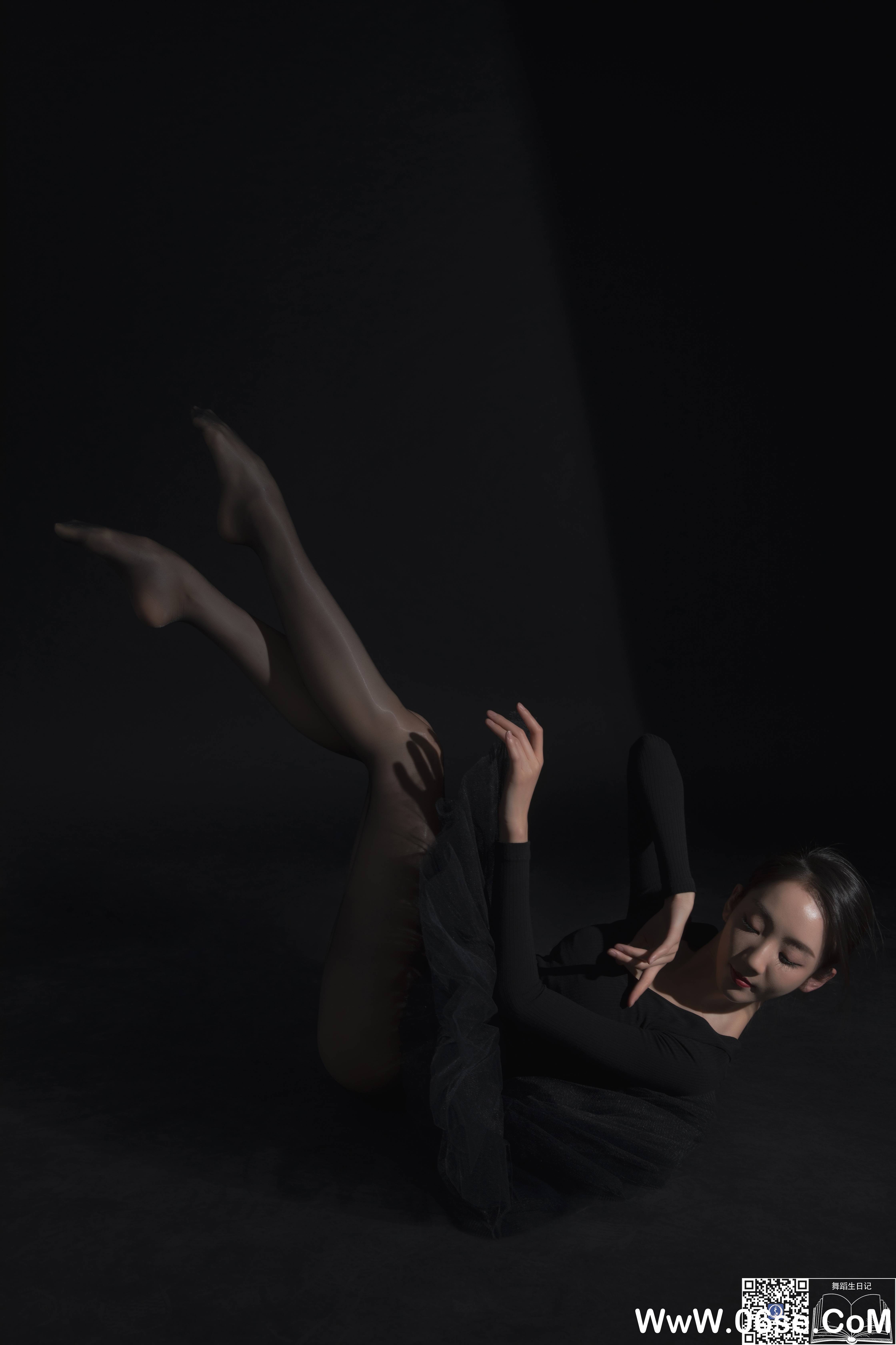 图片[17]-[GALLI嘉丽]舞蹈生日记 099 – 清清老师[44P335M]-六色网