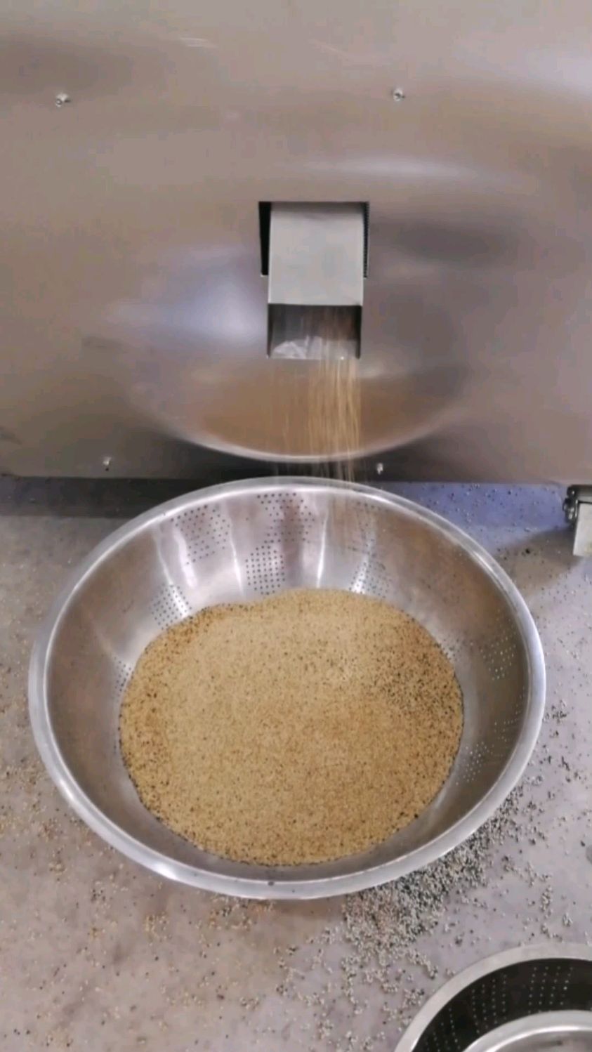 小型全自动电磁炒芝麻机炒芝麻膨鼓香脆效果好