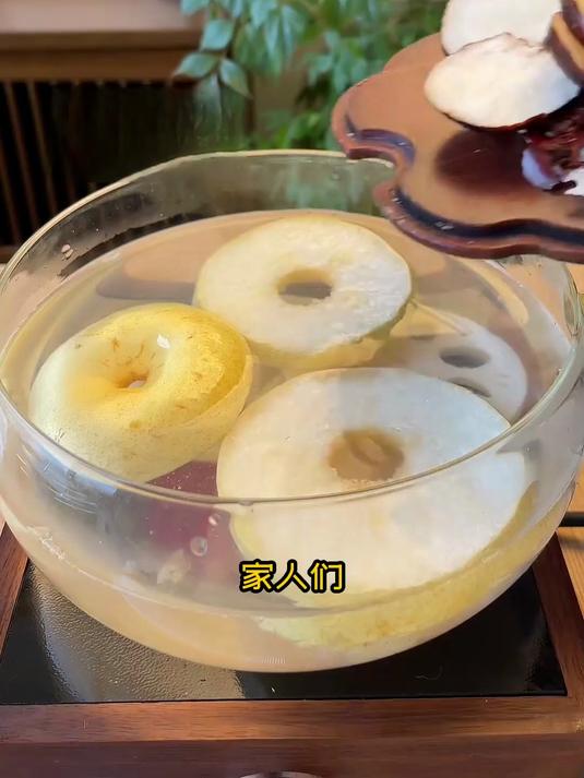 喉咙干痒、痰黏难咳?马蹄雪梨水,清热润肺超对症