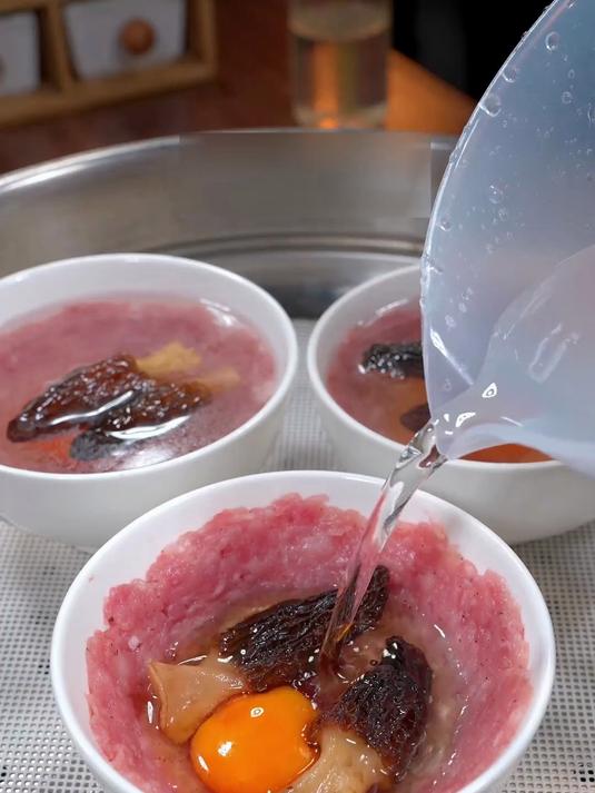 孩子不爱吃肉?试试鸡蛋肉饼汤,一口爱上