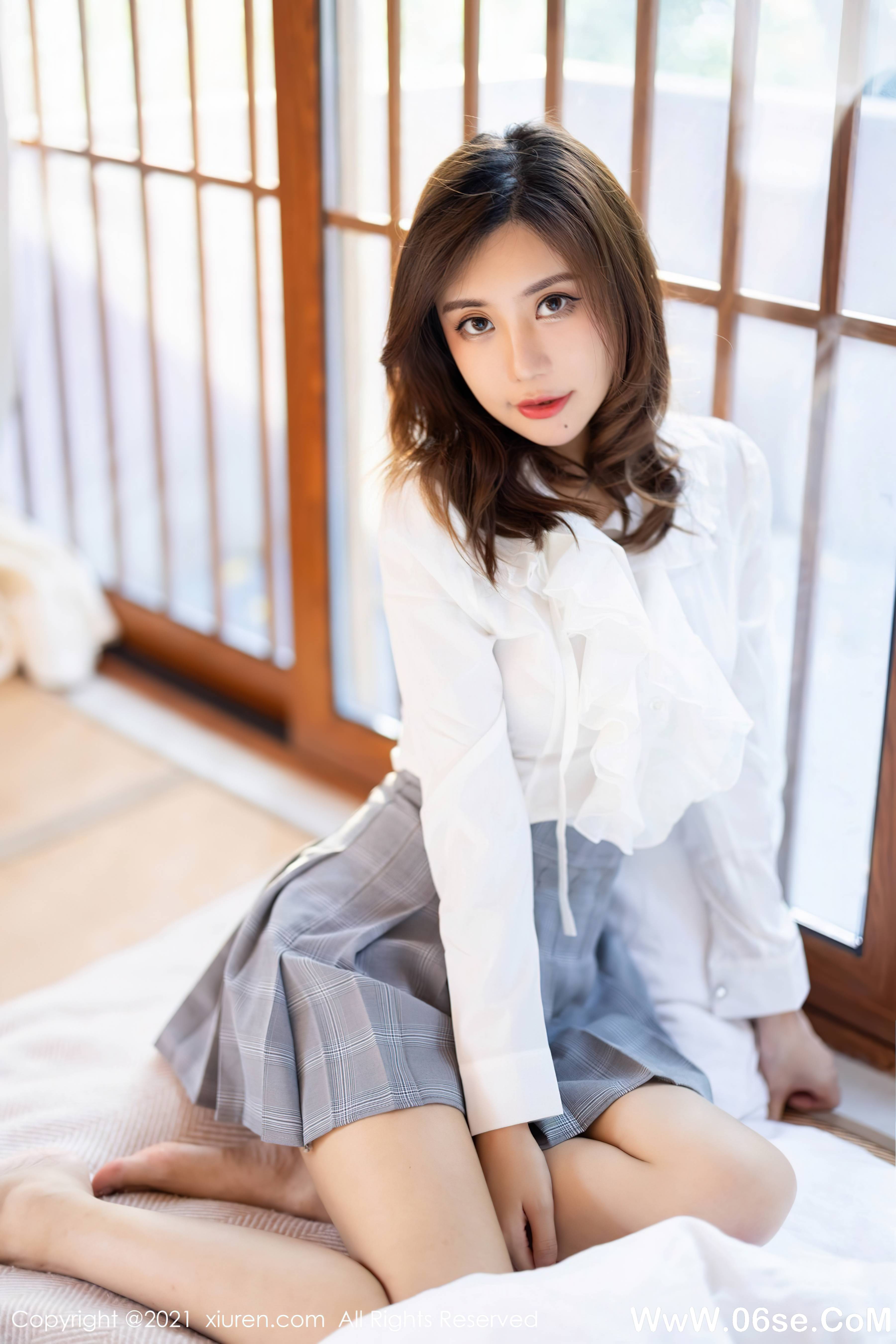 图片[2]-[XIUREN秀人网] 2021.11.09 NO.4192 绮里嘉[45+1P418M]-六色网