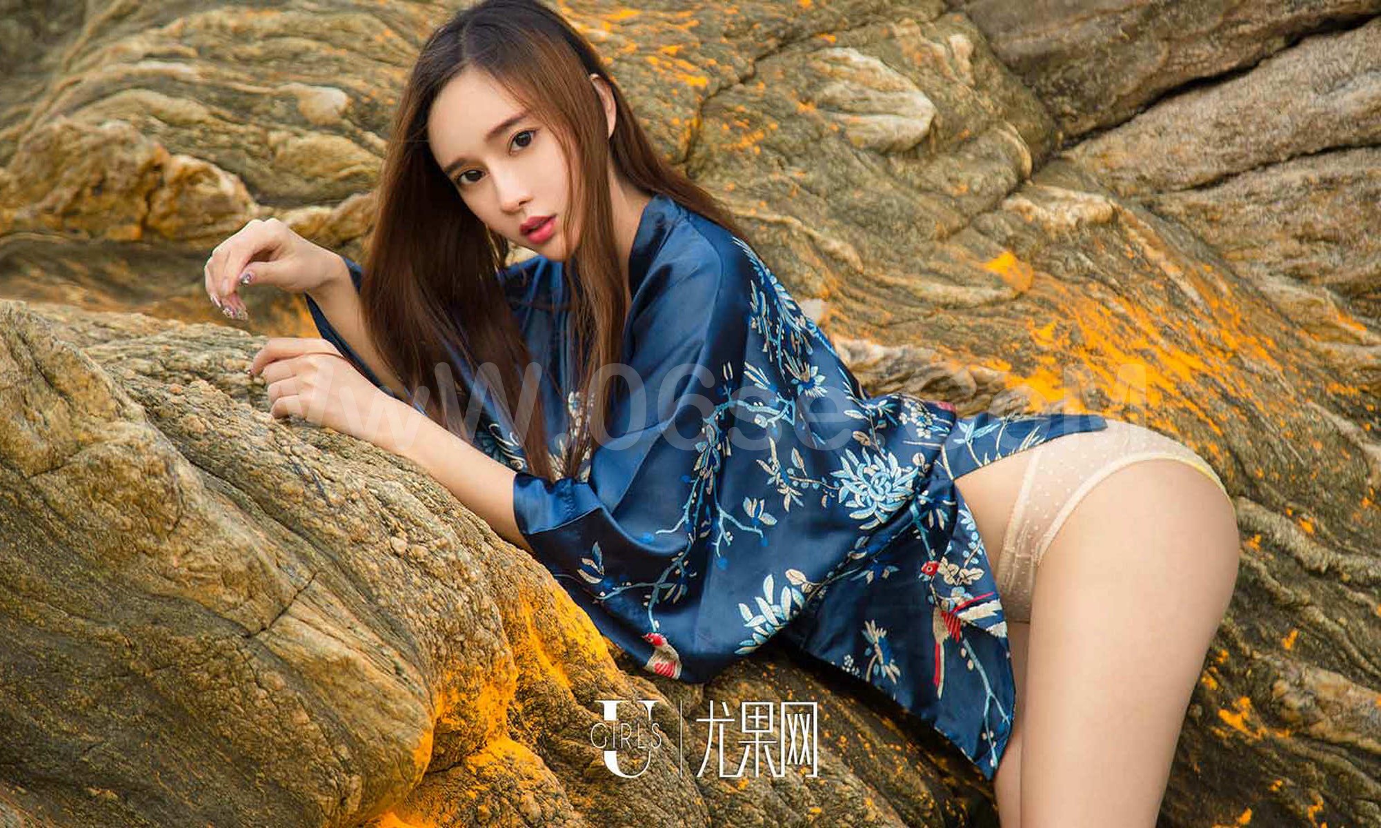 图片[32]-[Ugirls爱尤物] No.1165 Ai Xiao Qing (艾小青)-六色网