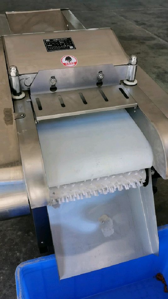 全自动化快速切割年糕片机器,商用切年糕片加工生产设备