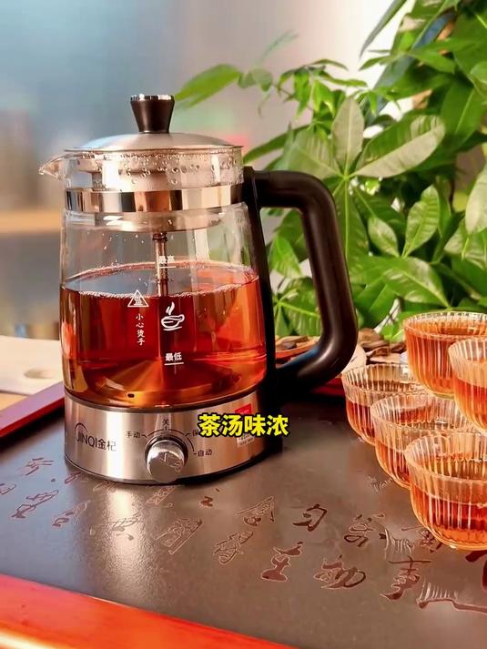 把传统茶器扔了吧，现在流行蒸汽煮茶器，三分钟煮茶，无渣免滤