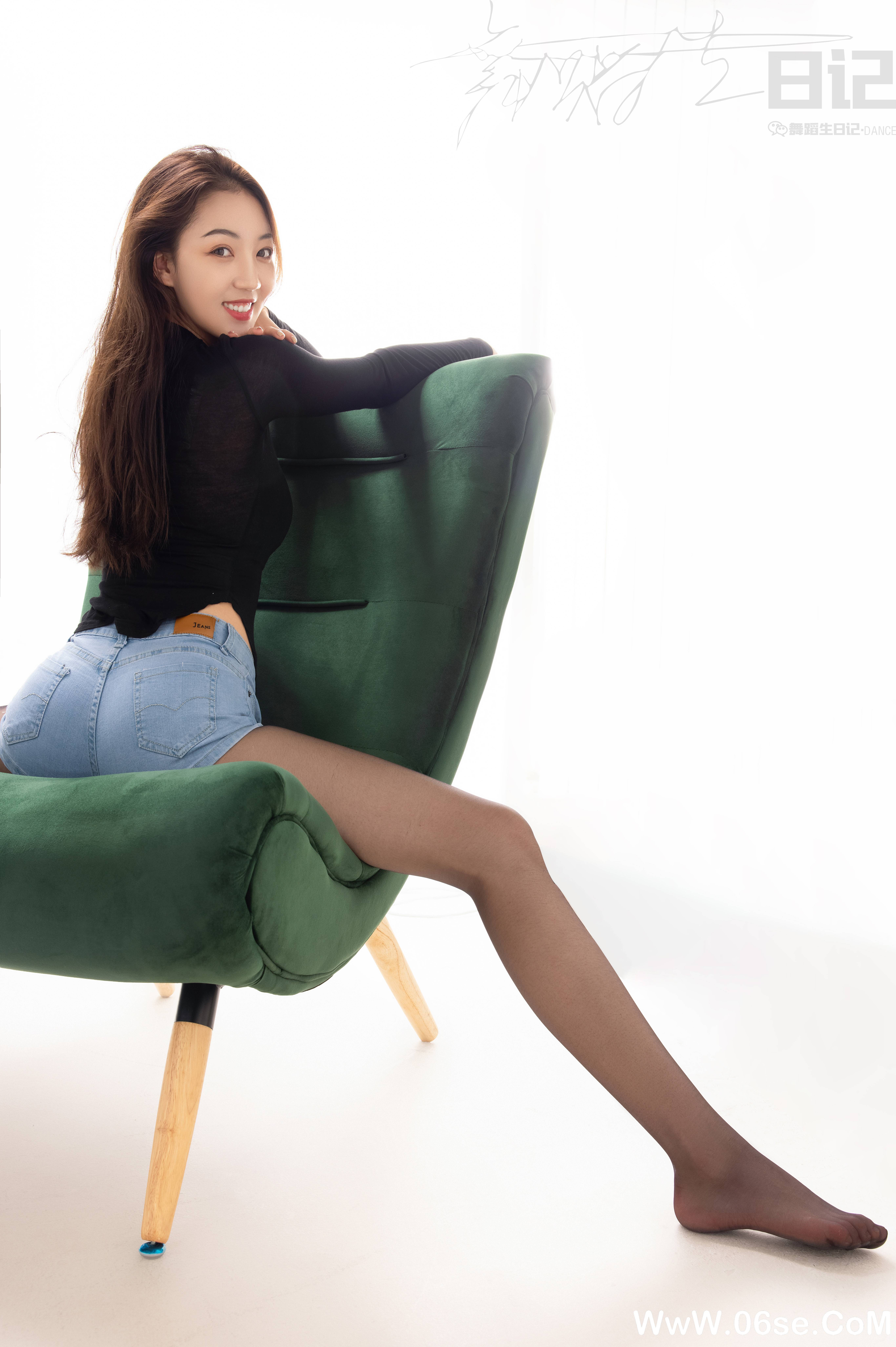 图片[2]-[GALLI嘉丽]舞蹈生日记 069 – 贺贺[47P350M]-六色网