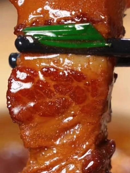 做红烧肉千万不要直接下锅炒